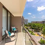Exclusive 2Br En Morros Eos With Pool & Parking